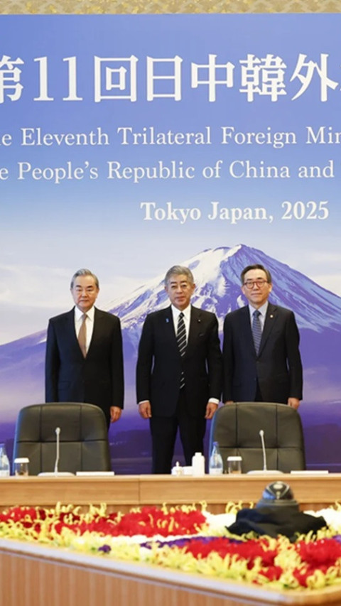 Bertemu di Tokyo, Menlu Jepang, Tiongkok, Korsel Sepakat Tingkatkan Kerja Sama 